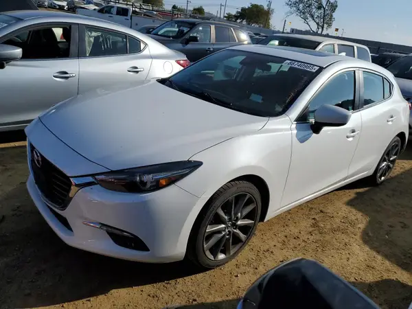 3MZBN1M31JM270189 2018 MAZDA 3 - Image 1