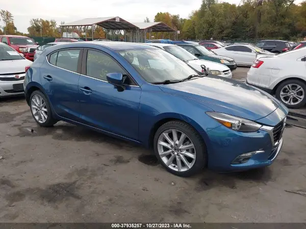 3MZBN1M32HM133689 2017 MAZDA 3 - Image 1