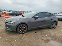 3MZBN1M32JM168917 2018 MAZDA 3
