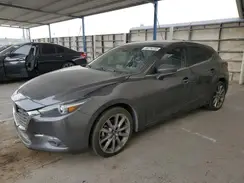 3MZBN1M32JM174698 2018 MAZDA 3
