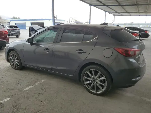 3MZBN1M32JM174698 2018 MAZDA 3 - Image 2