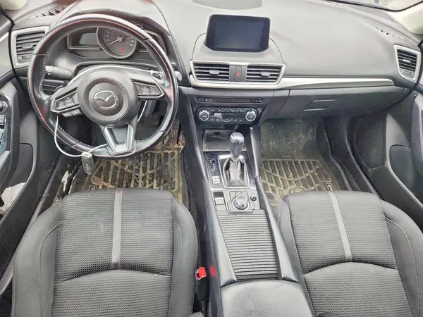 3MZBN1M32JM202158 2018 MAZDA 3 - Image 8