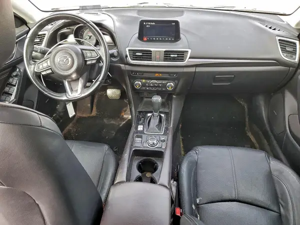 3MZBN1M32JM224841 2018 MAZDA 3 - Image 8