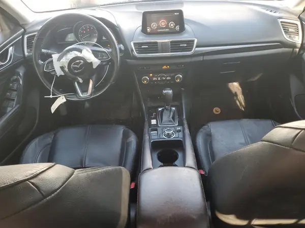 3MZBN1M32JM230185 2018 MAZDA 3 - Image 8