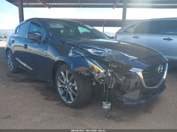 3MZBN1M32JM267978 2018 MAZDA 3 - Image 1