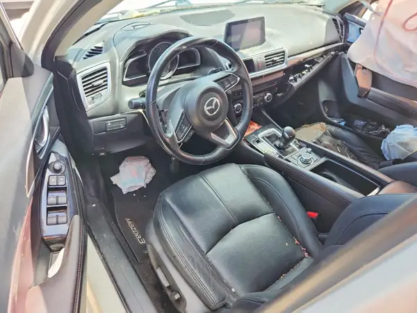 3MZBN1M33HM129439 2017 MAZDA 3 - Image 8