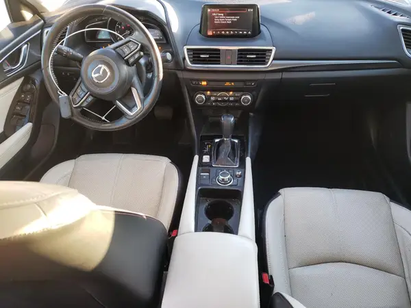 3MZBN1M33HM138268 2017 MAZDA 3 - Image 8