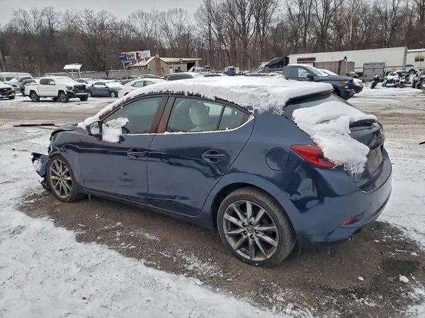 3MZBN1M33JM169137 2018 MAZDA 3 - Image 2