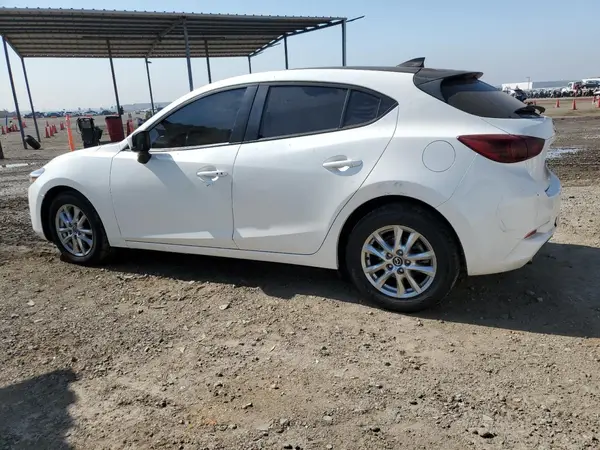 3MZBN1M33JM170269 2018 MAZDA 3 - Image 2