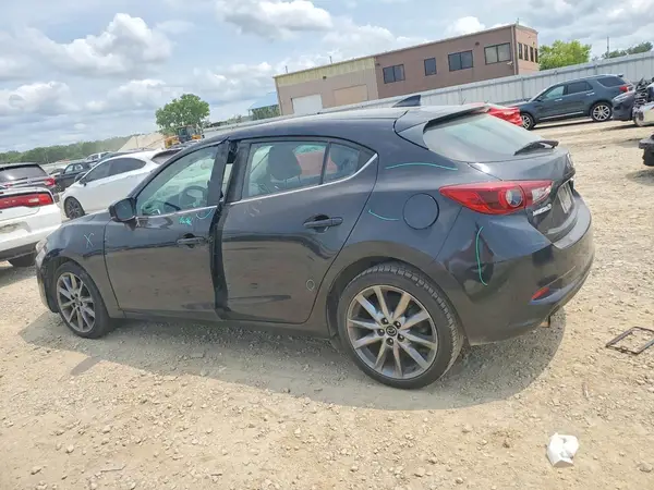 3MZBN1M33JM190456 2018 MAZDA 3 - Image 2