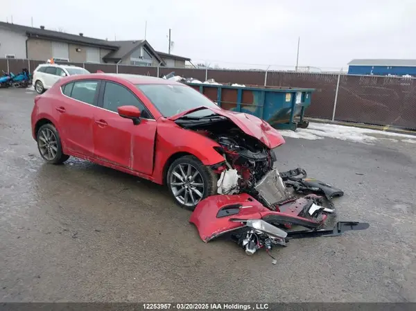 3MZBN1M33JM223973 2018 MAZDA 3 - Image 1