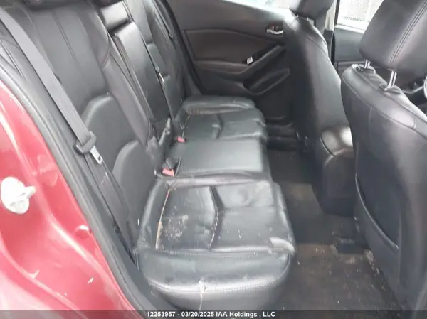 3MZBN1M33JM223973 2018 MAZDA 3 - Image 8