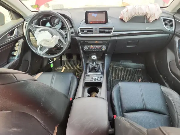 3MZBN1M33JM264703 2018 MAZDA 3 - Image 8
