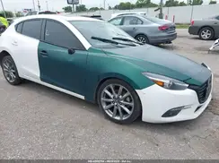 3MZBN1M33JM267262 2018 MAZDA 3