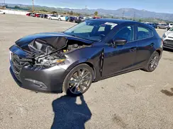 3MZBN1M33JM276608 2018 MAZDA 3