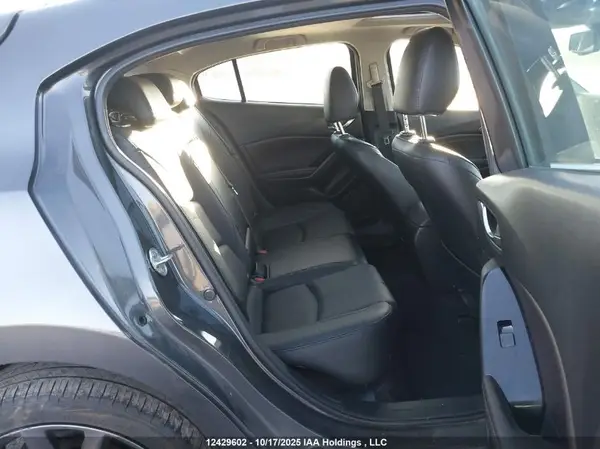 3MZBN1M34JM195133 2018 MAZDA 3 - Image 8