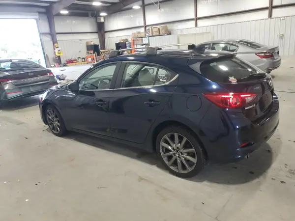 3MZBN1M34JM206261 2018 MAZDA 3 - Image 2