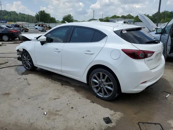 3MZBN1M34JM246145 2018 MAZDA 3 - Image 2