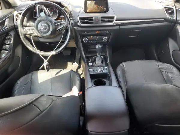 3MZBN1M35JM161041 2018 MAZDA 3 - Image 8