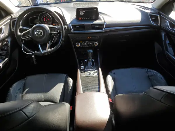 3MZBN1M35JM177790 2018 MAZDA 3 - Image 8