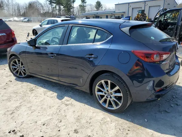 3MZBN1M35JM225112 2018 MAZDA 3 - Image 2