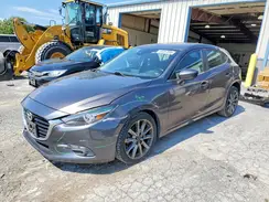 3MZBN1M35JM229824 2018 MAZDA 3