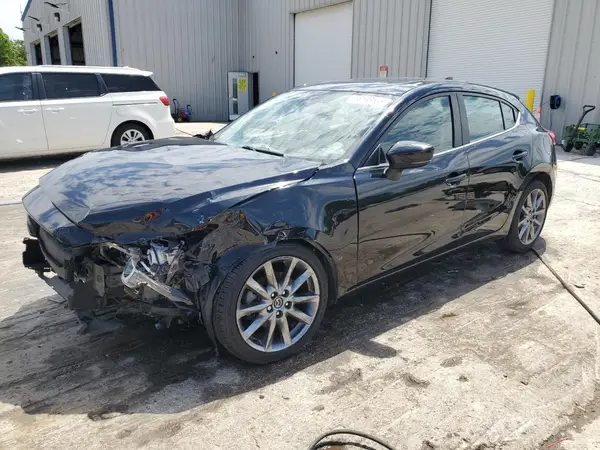 3MZBN1M35JM252293 2018 MAZDA 3 - Image 1
