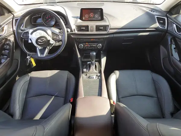 3MZBN1M35JM262841 2018 MAZDA 3 - Image 8