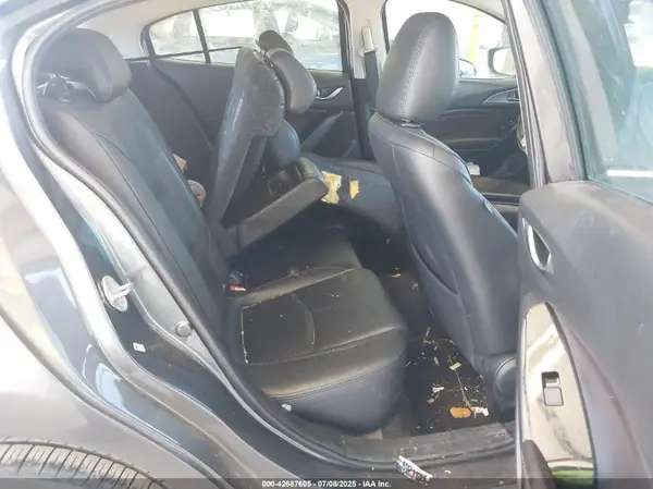 3MZBN1M36JM164031 2018 MAZDA 3 - Image 8
