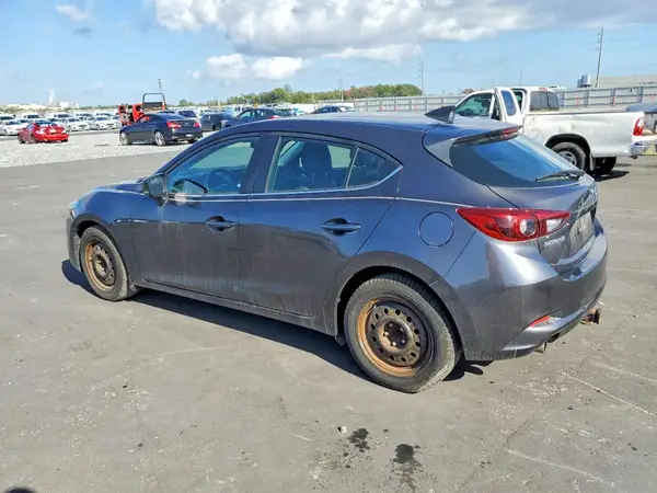 3MZBN1M36JM170525 2018 MAZDA 3 - Image 2
