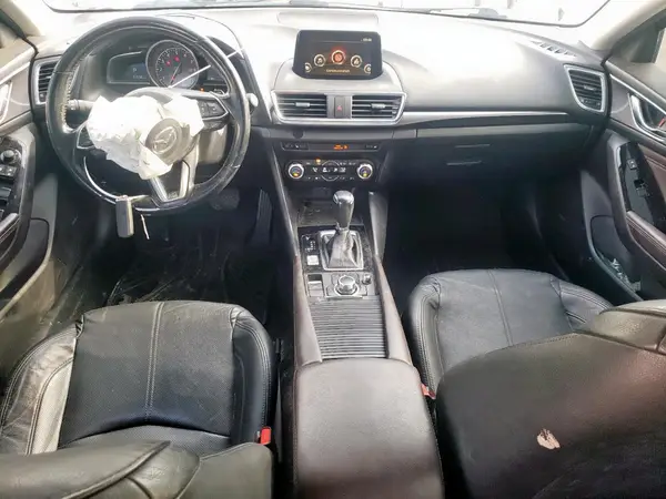 3MZBN1M36JM180584 2018 MAZDA 3 - Image 8
