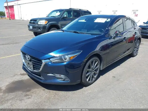 3MZBN1M36JM274951 2018 MAZDA 3 - Image 2