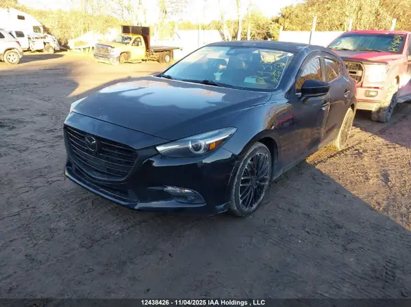 3MZBN1M36JM276764 2018 MAZDA 3 - Image 2