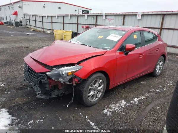 3MZBN1M37JM174762 2018 MAZDA 3 - Image 2