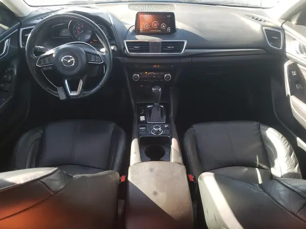 3MZBN1M37JM178973 2018 MAZDA 3 - Image 8