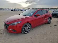 3MZBN1M37JM246222 2018 MAZDA 3