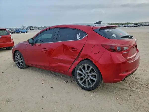 3MZBN1M37JM246222 2018 MAZDA 3 - Image 2