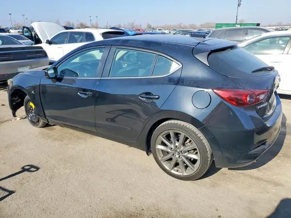3MZBN1M37JM247287 2018 MAZDA 3 - Image 2