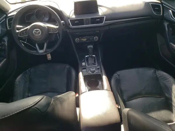 3MZBN1M37JM256622 2018 MAZDA 3 - Image 8