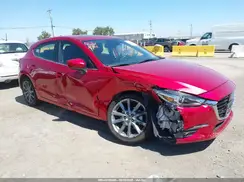 3MZBN1M37JM265708 2018 MAZDA 3