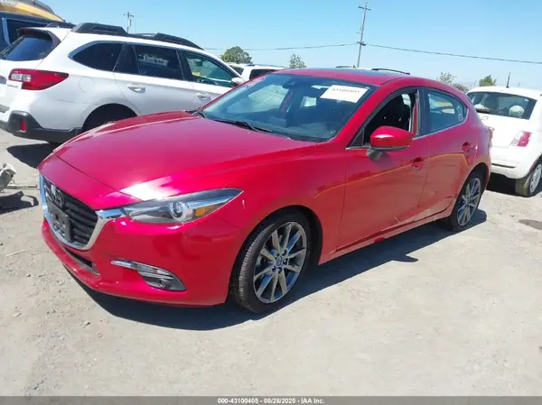 3MZBN1M37JM265708 2018 MAZDA 3 - Image 2