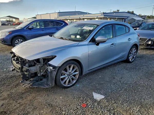 3MZBN1M38HM134250 2017 MAZDA 3 - Image 1