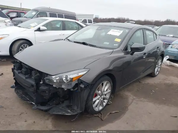 3MZBN1M38HM136869 2017 MAZDA 3 - Image 2