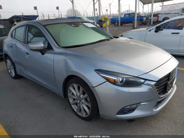 3MZBN1M38HM146608 2017 MAZDA 3 - Image 1