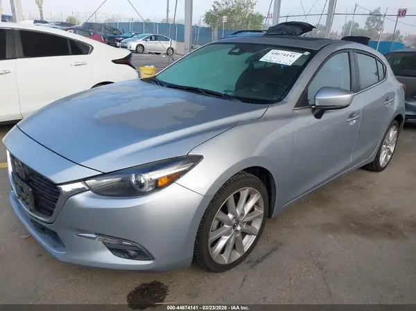 3MZBN1M38HM146608 2017 MAZDA 3 - Image 2