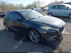 3MZBN1M38JM192719 2018 MAZDA 3