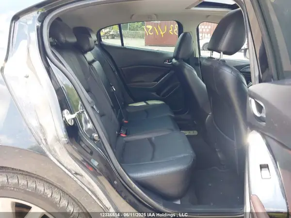 3MZBN1M38JM208997 2018 MAZDA 3 - Image 8
