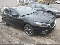 3MZBN1M38JM241692 2018 MAZDA 3