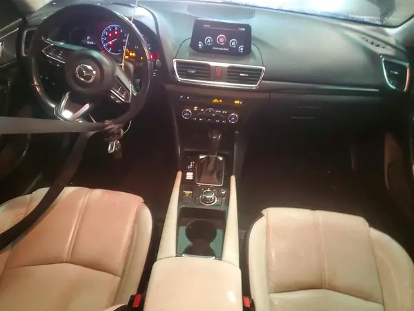 3MZBN1M38JM258721 2018 MAZDA 3 - Image 8
