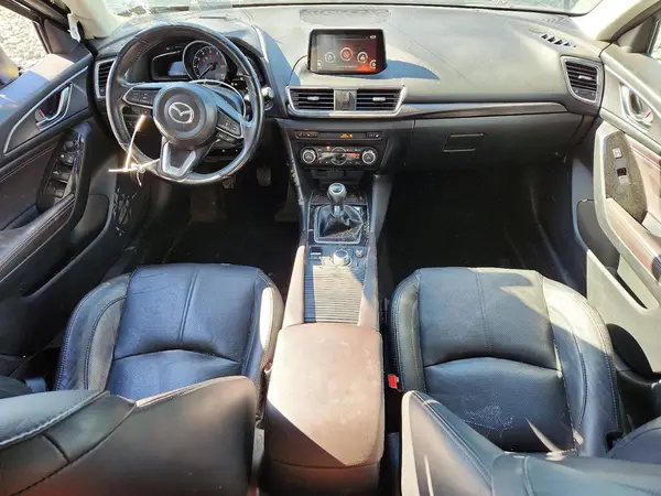 3MZBN1M38JM270108 2018 MAZDA 3 - Image 8